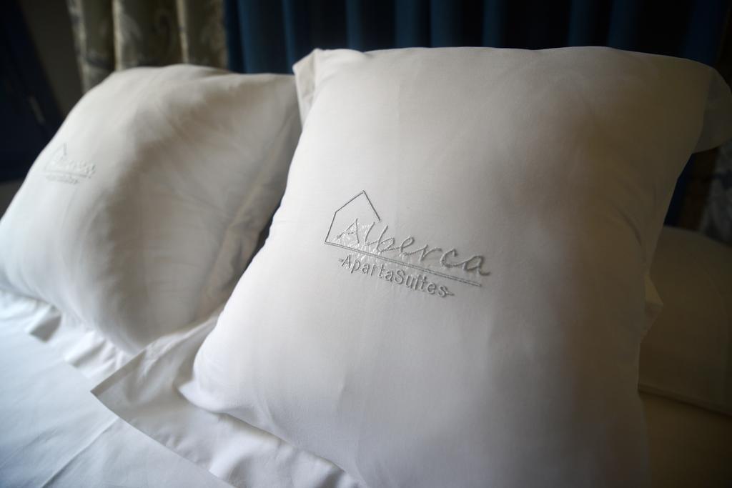 Apartasuites Alberca Deluxe Cordoba Ngoại thất bức ảnh
