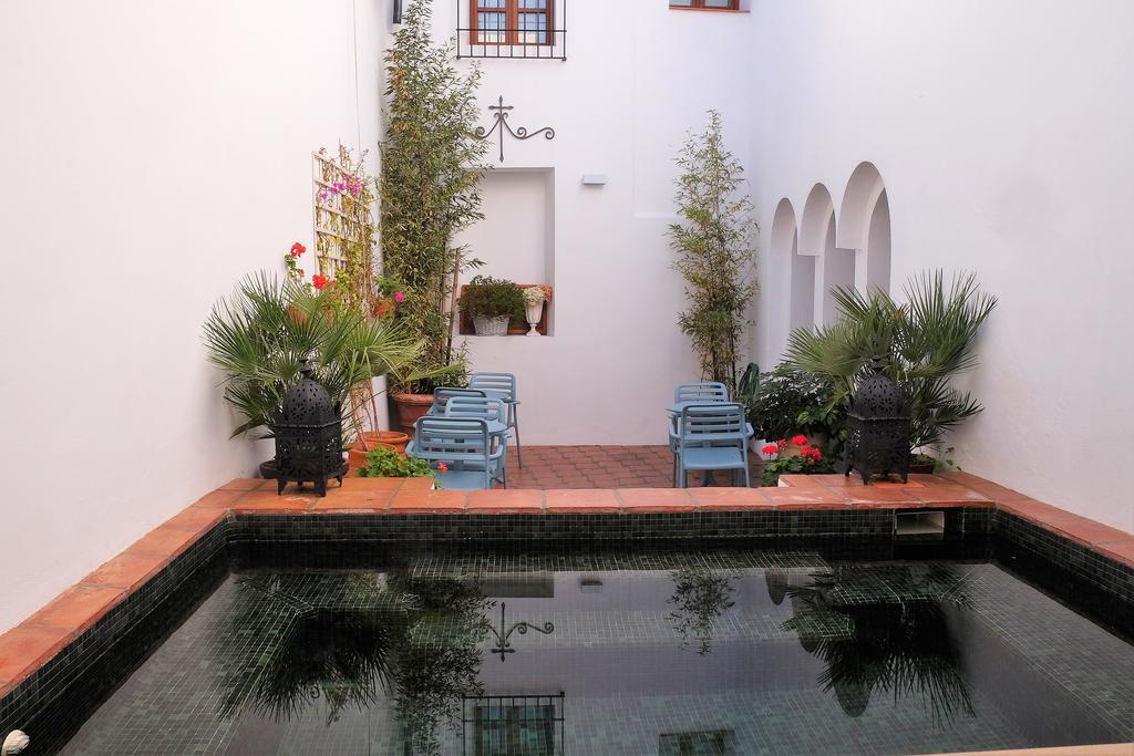 Apartasuites Alberca Deluxe Cordoba Ngoại thất bức ảnh